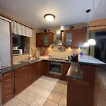 Vector بيت شباب